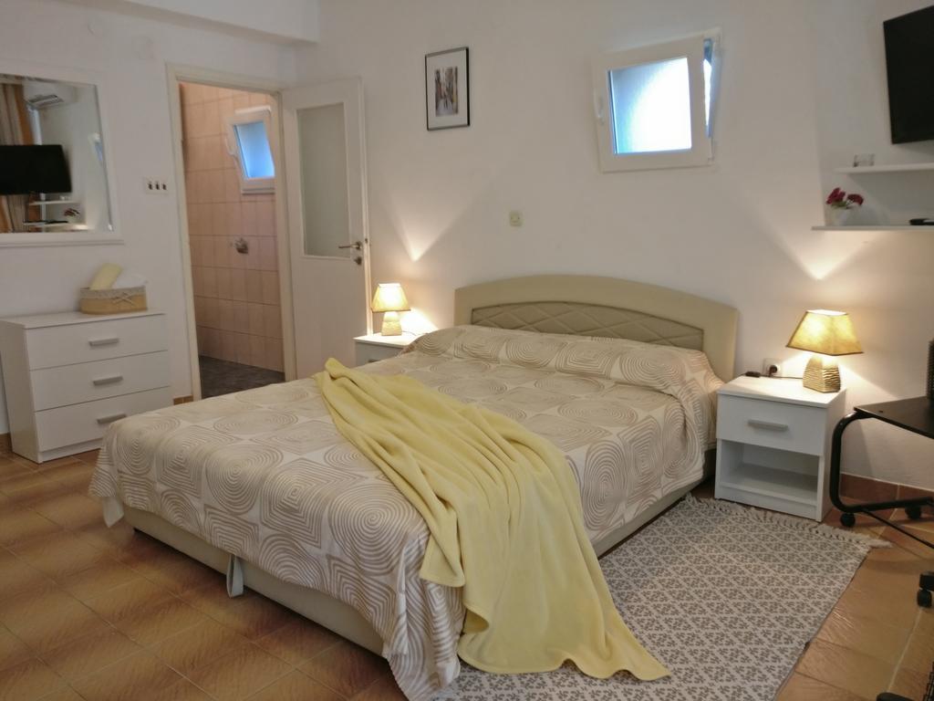 Apartments Ana - Rovinj Exterior photo