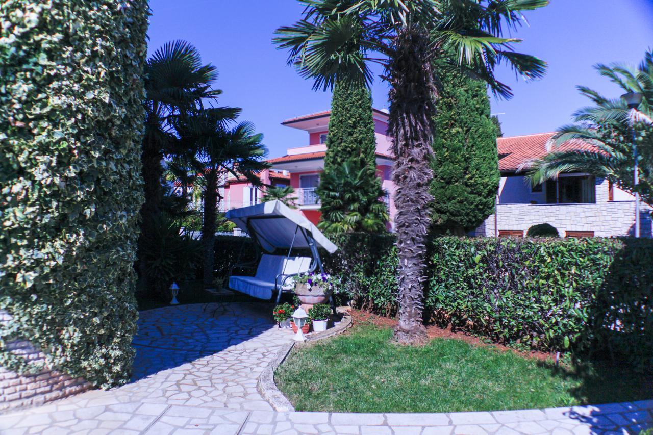 Apartments Ana - Rovinj Exterior photo